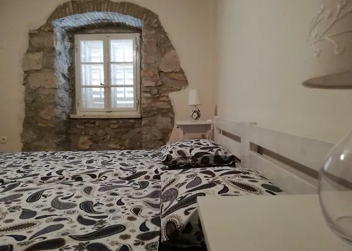 Mila Krk Krk Town